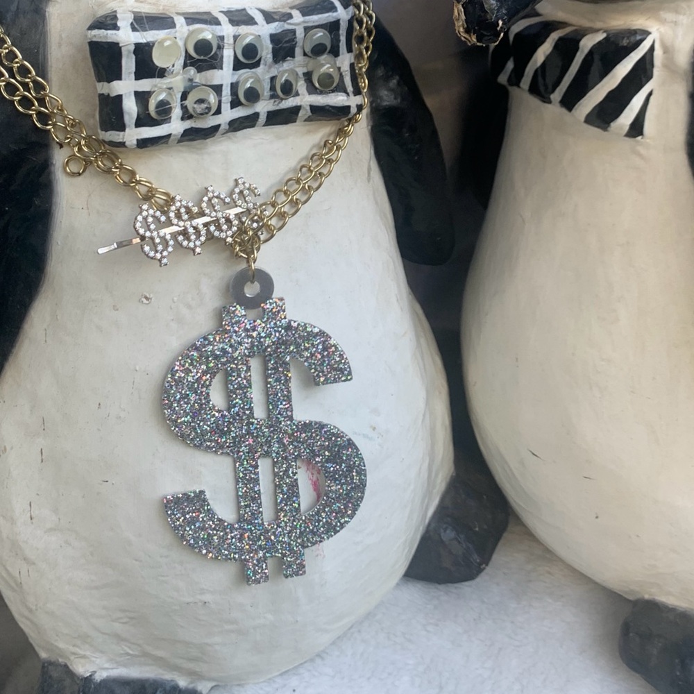 2/$25 ⛓️‍💥 💲💰Necklace with Glitter Dollar Pendant, 6” charm